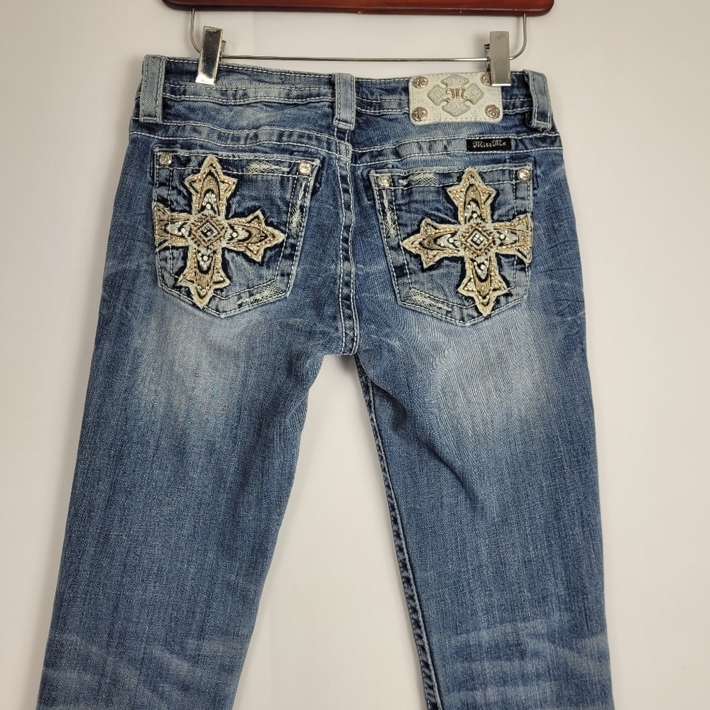 Miss Me Embroidered Cross Rhinestone Embellished Skinny Jeans Size 27
